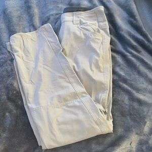 Womens size 8 Omni shield advanced repellency khaki hiking pants
